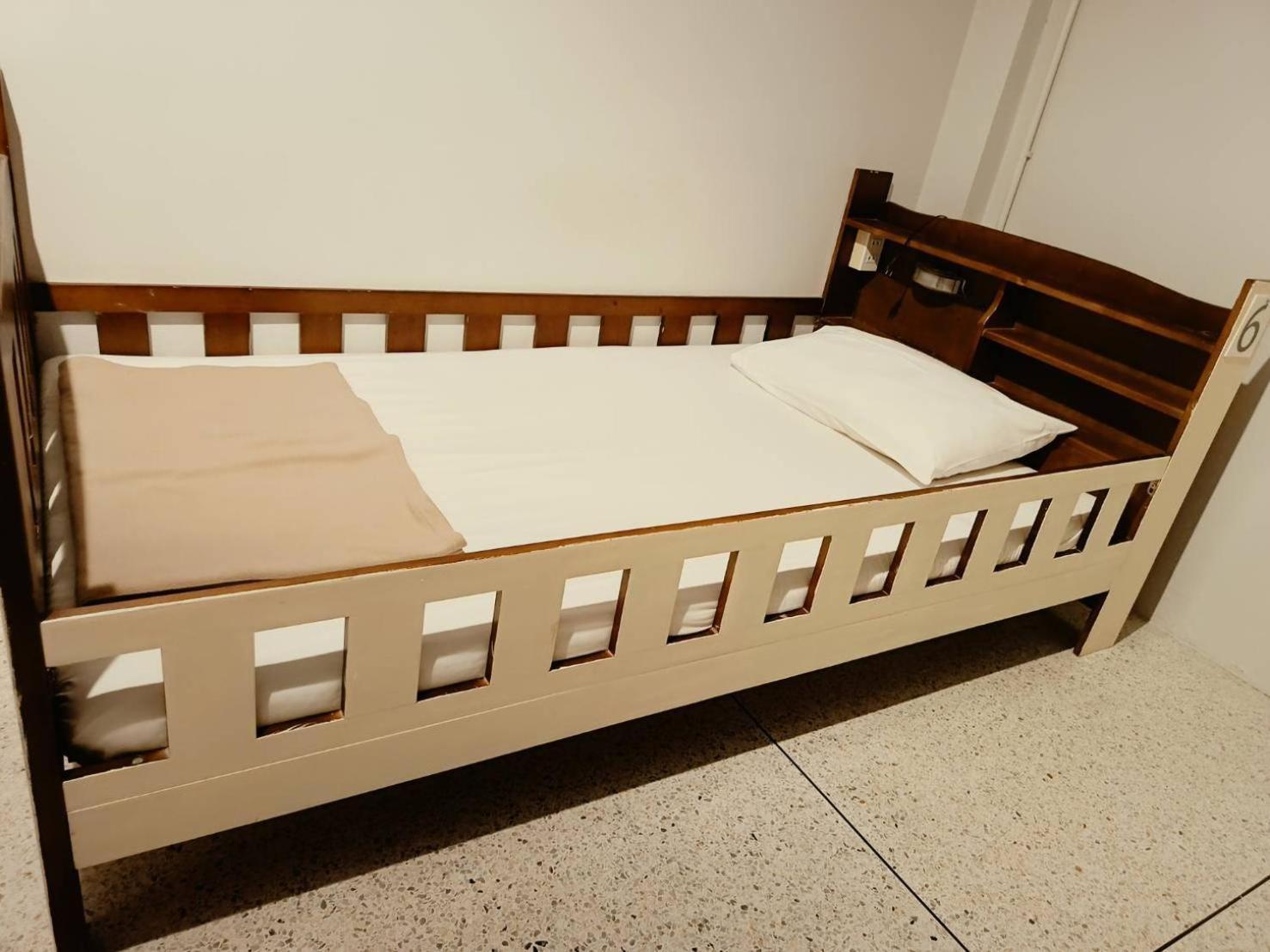 Ler Hostel 65 Pantai Chaweng Luaran gambar