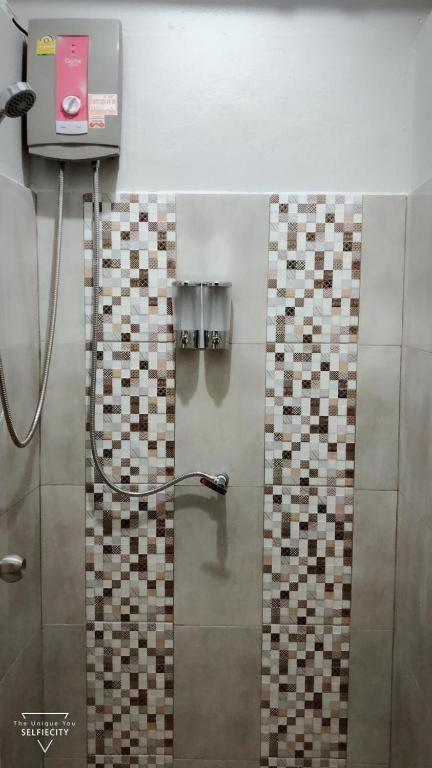 Ler Hostel 65 Pantai Chaweng Luaran gambar