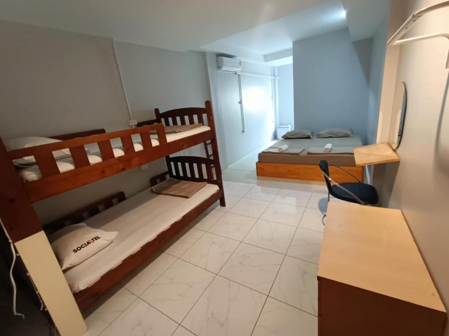 Ler Hostel 65 Pantai Chaweng Luaran gambar