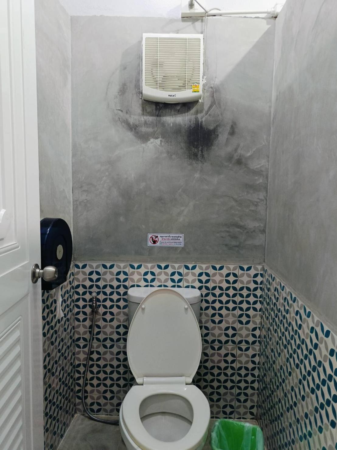 Ler Hostel 65 Pantai Chaweng Luaran gambar