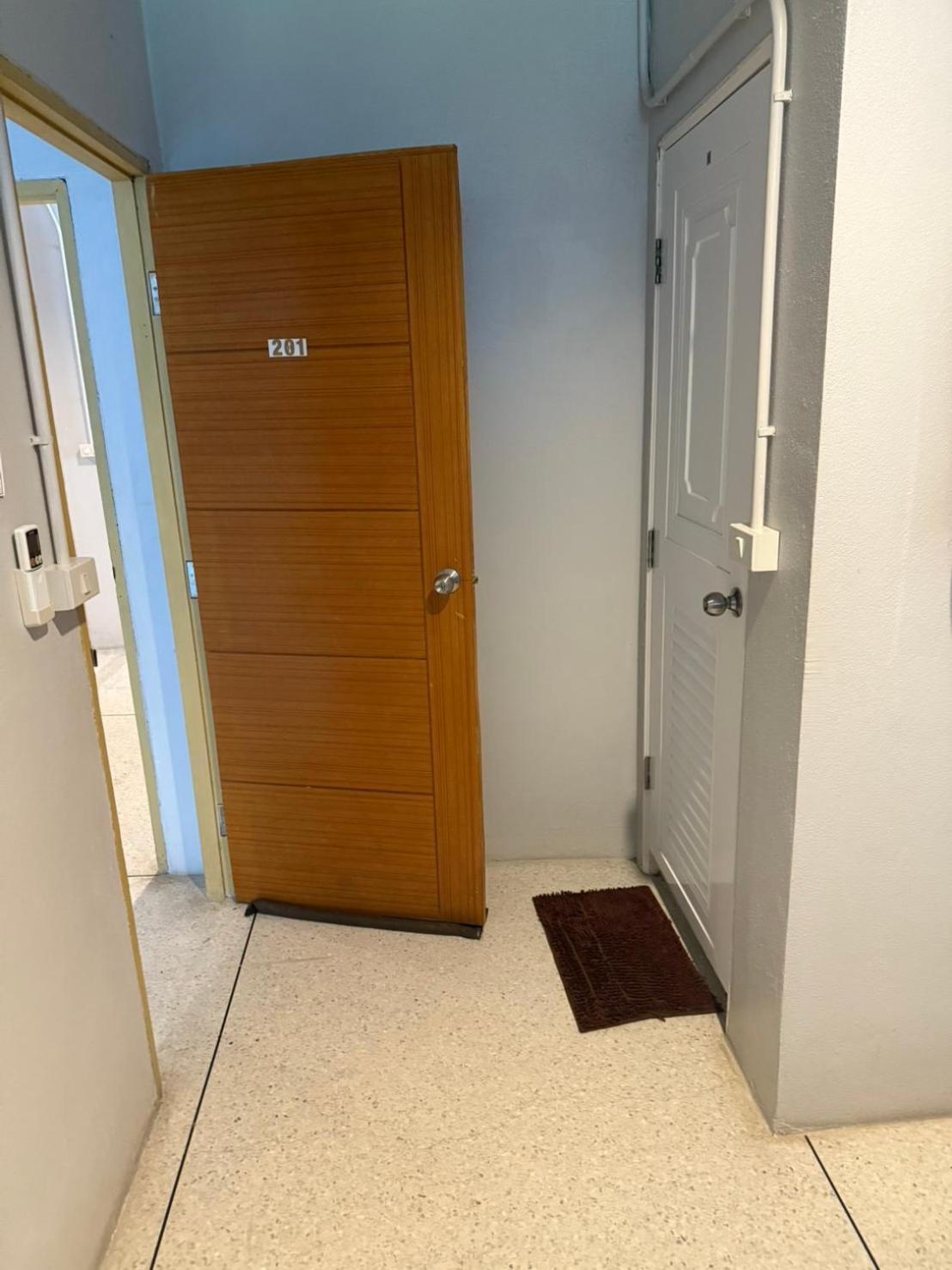 Ler Hostel 65 Pantai Chaweng Luaran gambar