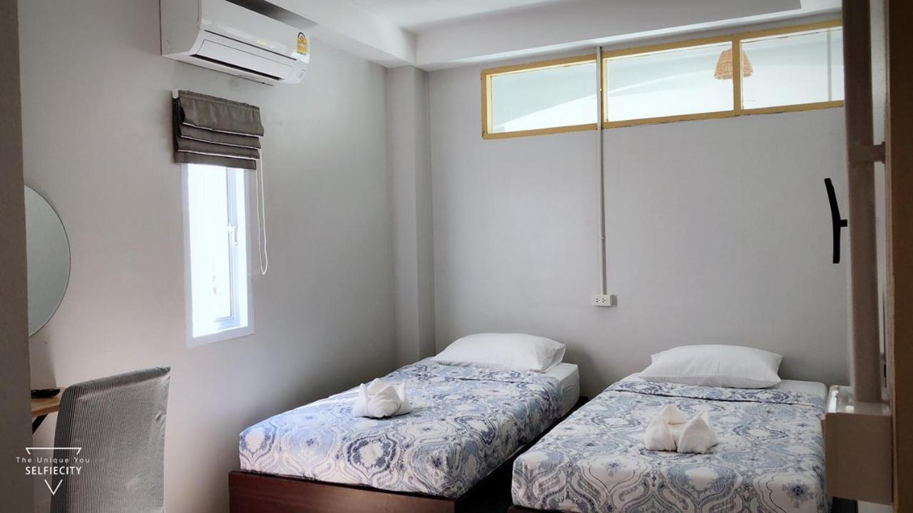 Ler Hostel 65 Pantai Chaweng Luaran gambar